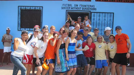 Women's Soccer Spends Break with Soccer Without Borders in Nicaragua