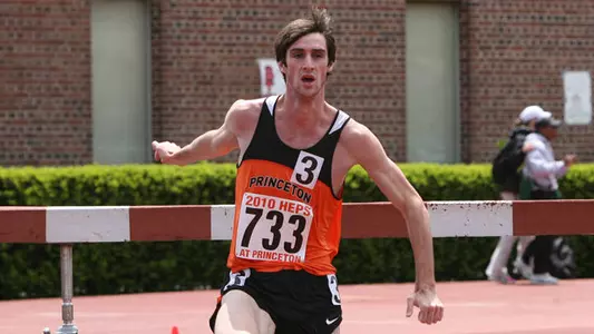 Three Tigers Advance After Day 1 of NCAA East Regional