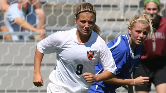 Women's Soccer Survives Harvard Test, Stays Perfect in Ivy