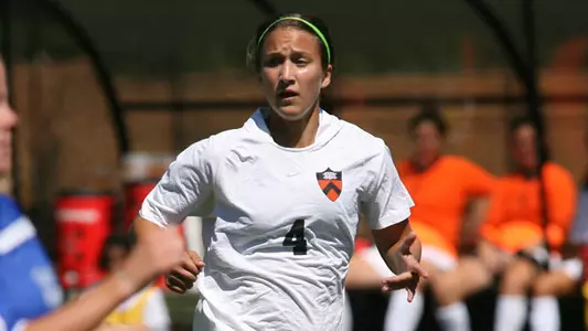 Hoy, Lazo Earn Ivy Weekly Women's Soccer Honors