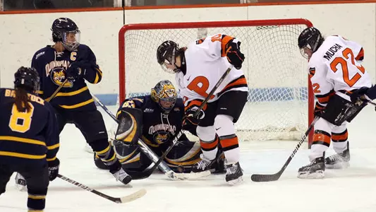 Women's Hockey Clinches Home Ice with 4-1 Win at Yale