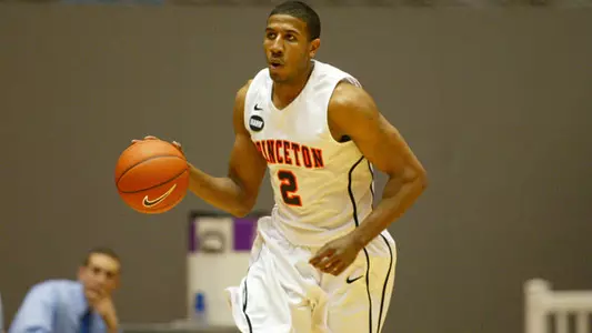 Men's Basketball Keeps Home Record Perfect with Win over Dartmouth