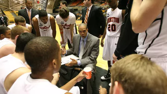 Men's Hoops to Battle Harvard Saturday for NCAA Bid; Game on ESPN3.com