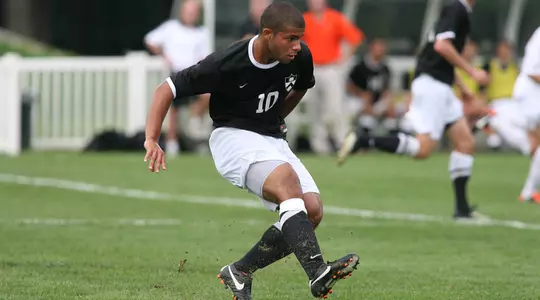 Penn Takes 2-1 Game in Men's Soccer