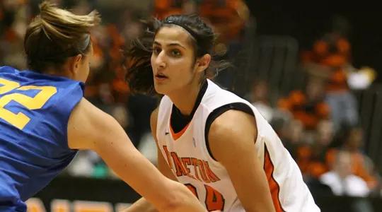 Homecoming Queen: Rasheed Leads Princeton Past Santa Clara