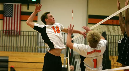 Men's Volleyball Brings Talented Trio Into Class Of 2015