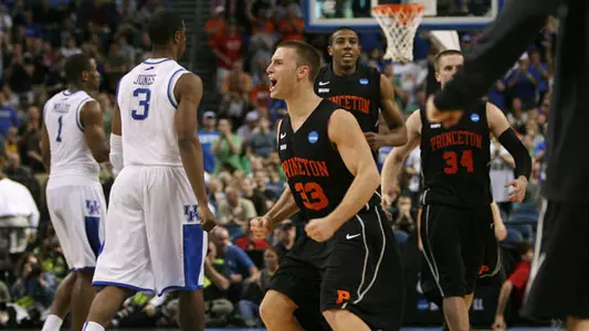 Help Reunite Men's Basketball Alumni on the Court