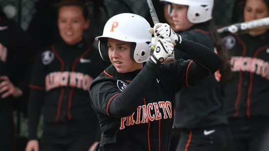 Softball Splits at Dartmouth to End Ivy North Play