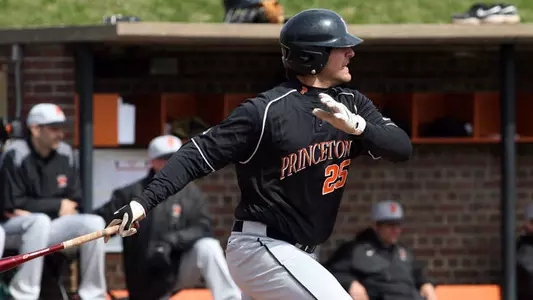 No. 2 South Carolina Edges Tiger Baseball 2-1