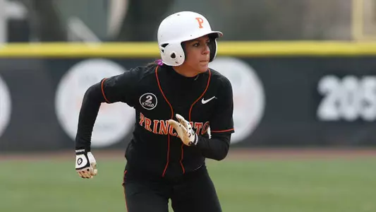 Kent State, Maryland Score Late to Defeat Softball in Friday Twinbill