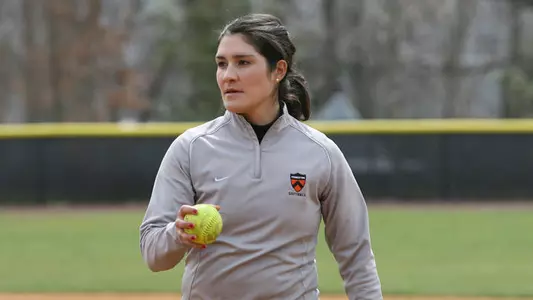 Six to Join Softball from Class of 2015
