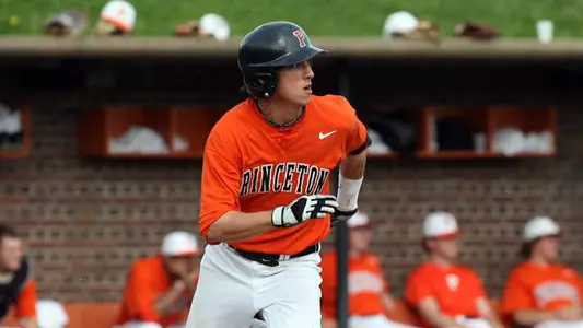 Despite Mulroy Home Run, UNCG Holds Off Baseball Team For 6-3 Win