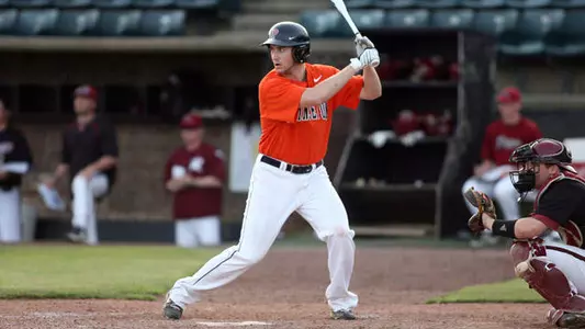 Late Runs Costly as Baseball Falls to Elon and UNC-Greensboro