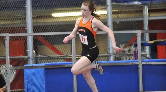 Track & Field Opens Indoor Season Hosting New Year's Invitational