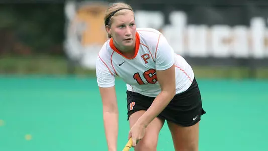 Maryland Tops Field Hockey Team 6-2 on Tuesday