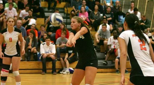 Volleyball Holds Off Harvard In Second Straight Five-Set Thriller