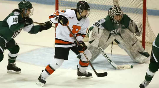 Clarkson Edges Women's Hockey 2-1