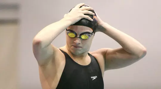 Women's Swim/Dive Team Sees 43-Meet Streak End During H-Y-P Weekend Split