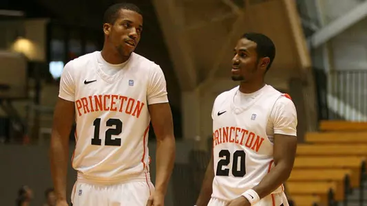 Men's Hoops Rebounds with 77-63 Win at Brown