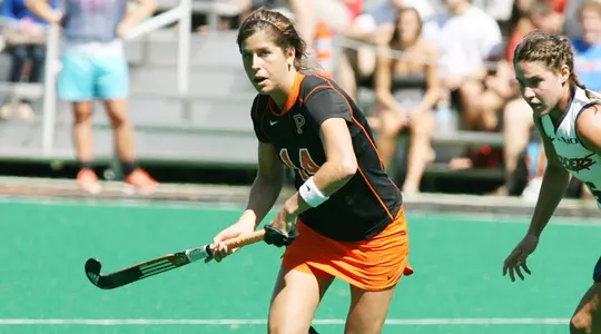No. 2 Field Hockey Rolls Past Harvard, 7-0
