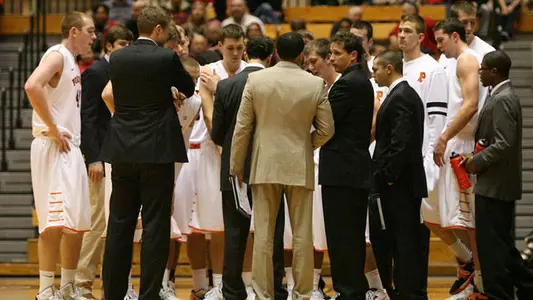 Men's Basketball to Visit Kent State for First Meeting Saturday