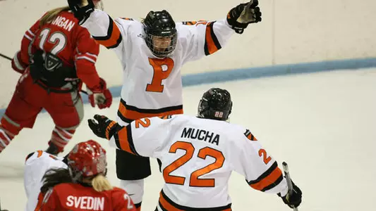 Women's Hockey Rallies Past No. 8 Ohio State for Win