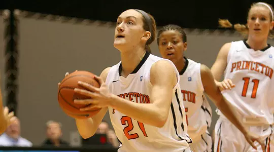 Women's Basketball Unable to Sustain Early Lead, Falls 65-52 to No. 19 UCLA