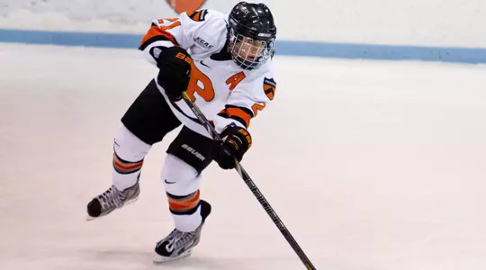 Four-Goal Third Period Lifts McGill Over Princeton in Exhibition Game