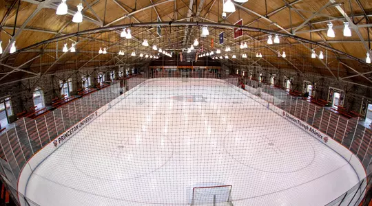 Women's Hockey Face-Off Against UConn Moved To 7 p.m.
