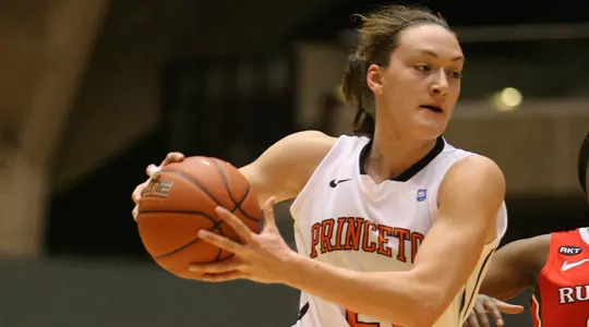 Women's Hoops Hits the Road, Face Delaware Riding Three-Game Win Streak
