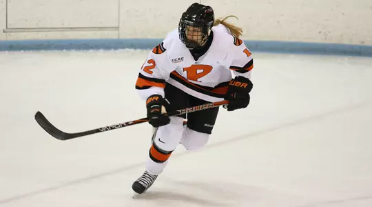 Connecticut Defeats Women's Hockey 5-1