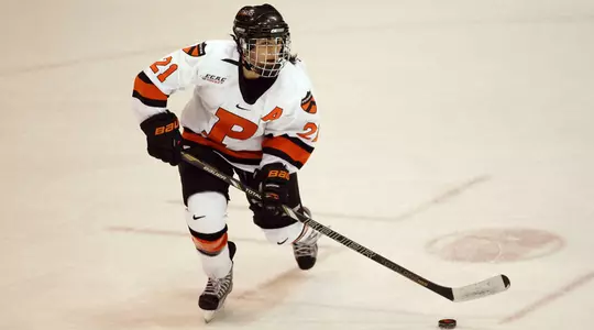 Women's Hockey Heads to Yale/Brown This Weekend