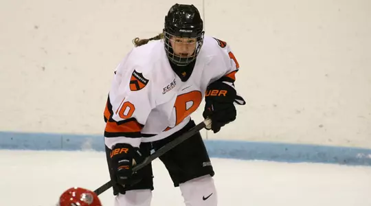 Women's Hockey Hosts McGill in Sunday Exhibition