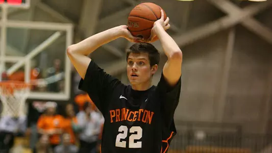 Harvard Holds Off Men's Hoops 67-64