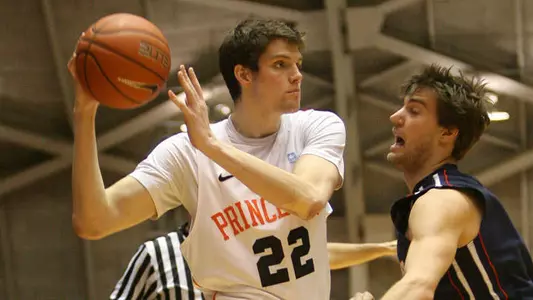 Game Notes: Trip to Pitt Next for Men's Hoops Monday in CBI Quarters