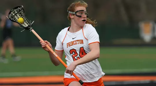 Women's Lacrosse Moves Up in National Poll
