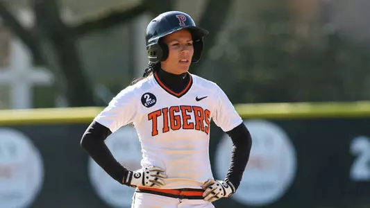 Softball to Visit Columbia for Four Friday, Saturday