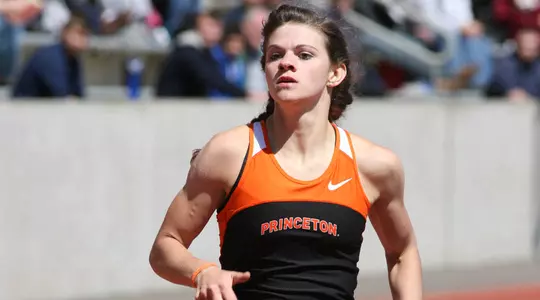 Women's Track at Sykes & Sabock; Sends DMR to The Armory