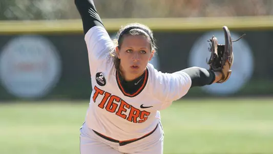 Softball Opens Fall Play, Gets Set for Second Fall Weekend