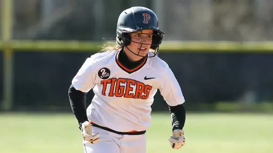 @PUSoftball Sweeps Two Sunday in Baltimore