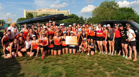 Open Women Take Willing Point Team Title At Ivy Sprints, Placed Third In V8