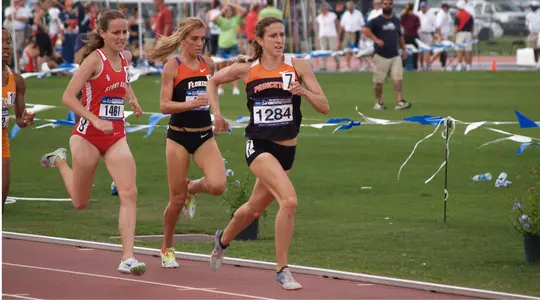 Feldman Wins 1500 and Stilin & Van Ackeren Qualify in Final Day of Regionals