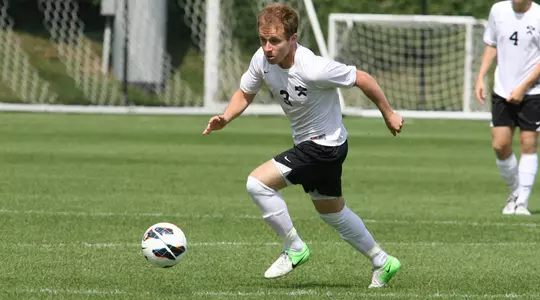Men's Soccer Falls to No. 24 Creighton In OT