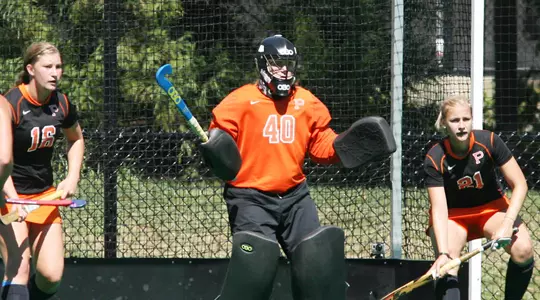 No. 3 Field Hockey Shuts Out Yale, 8-0