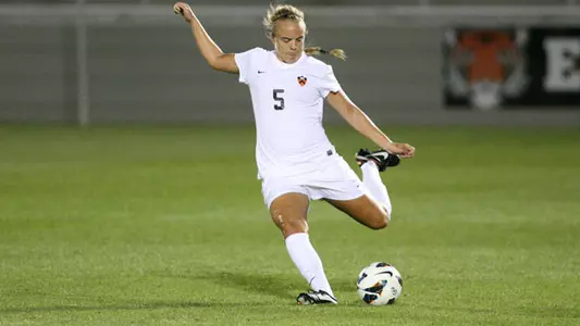 Women's Soccer to Put Strong Ivy Start to Test Saturday Versus Brown
