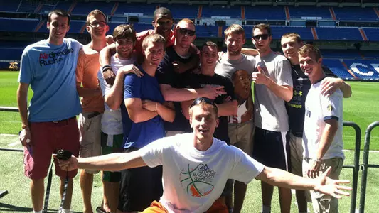 Men's Basketball Comes Up Just Short on Eighth Day in Spain