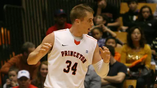 First-Place Battle Looming, Hummer Earns Ivy-Record Sixth Weekly Honor
