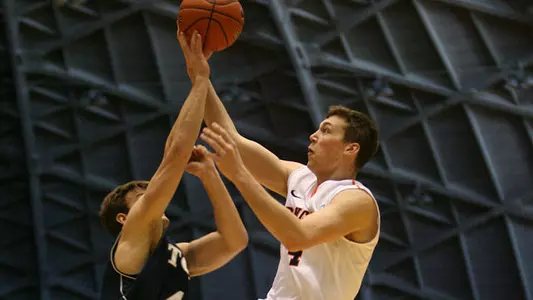 Koon's Career-High 22 Co-Leads Men's Hoops to Win Over Cornell