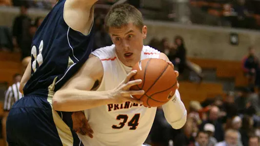 Harvard Wins First Meeting Between Teams Atop Ivy League