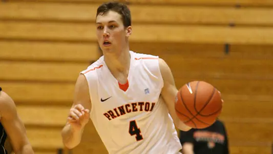 Men's Basketball Rolls Over Columbia, 65-40